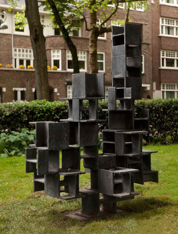 Explorando las Esculturas en Ámsterdam