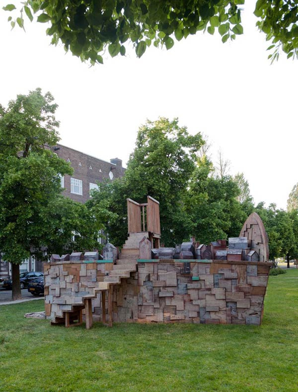 Explorando las Esculturas en Ámsterdam